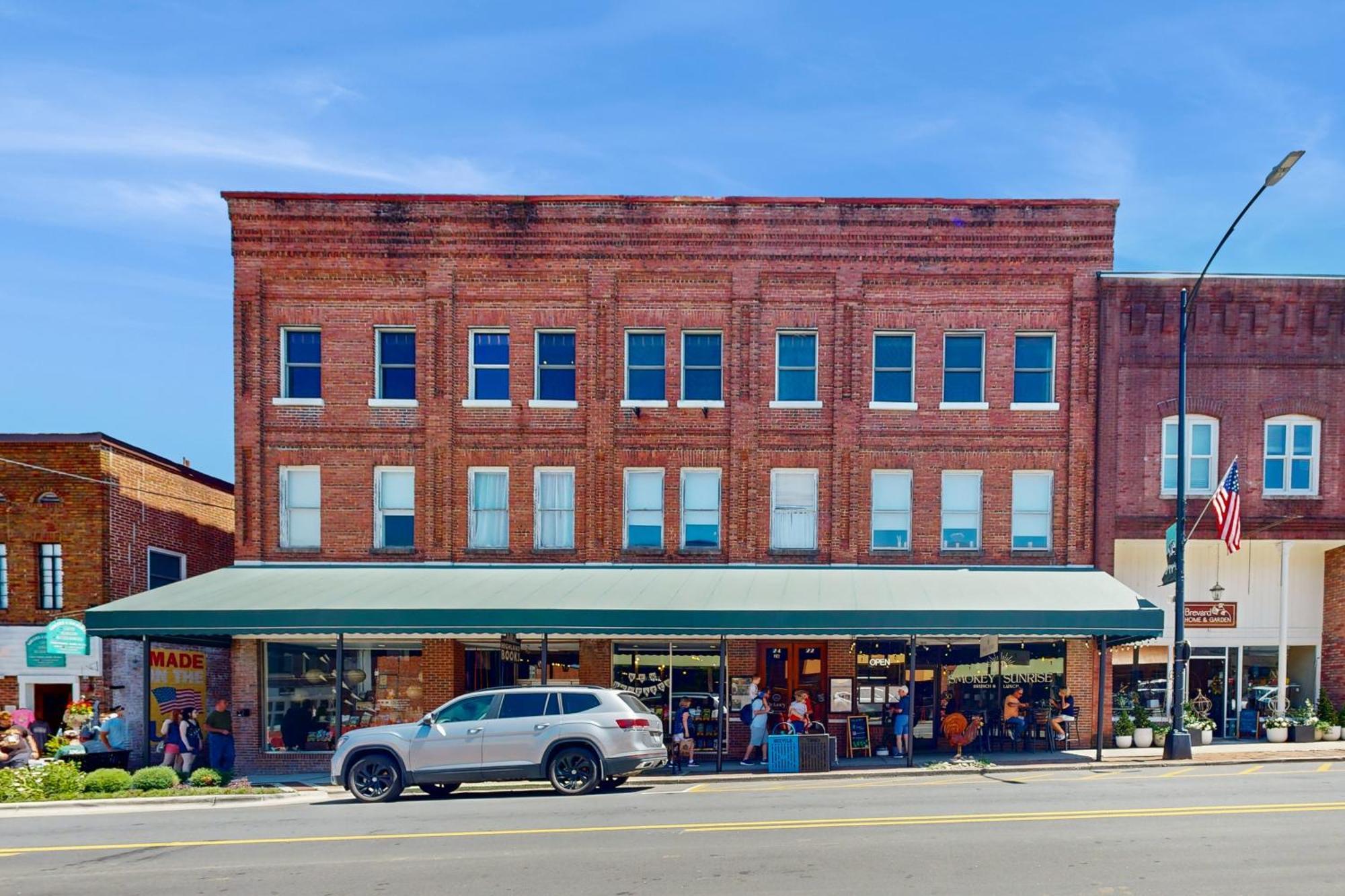 Brick Loft Penthouse On Main Apartamento Brevard Exterior foto